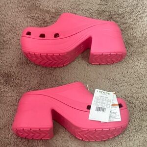 Women's Pink Platform Clogs CROCS